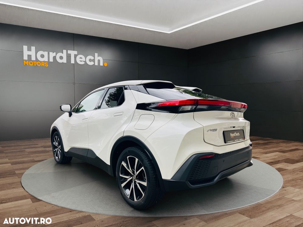 Toyota C-HR 2.0 PHEV 223 CP 4x2 CVT Dynamic - 6