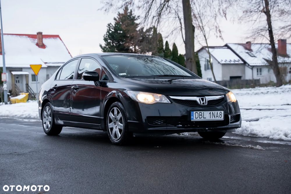Honda Civic 1.8 Comfort - 1