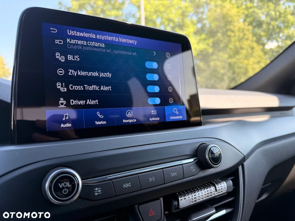 Ford Focus 1.0 EcoBoost mHEV ST-Line - 27