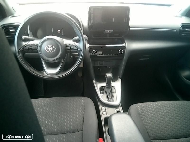 Toyota Yaris Cross 1.5 Hybrid Comfort Plus — fotografia 14