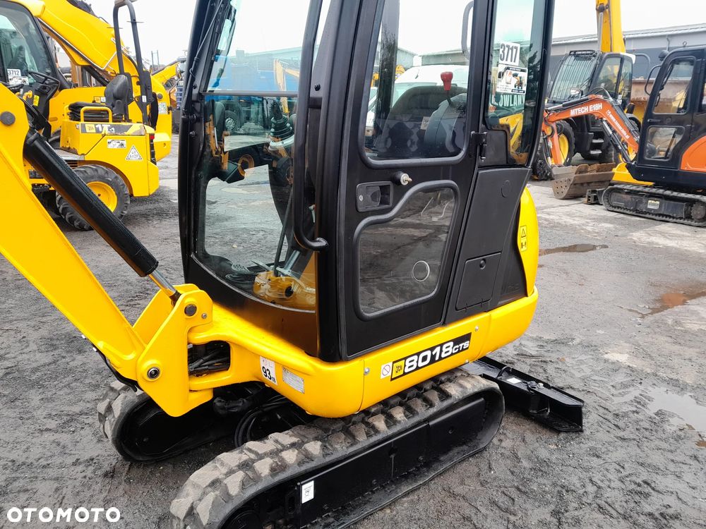 JCB 8018 - 8