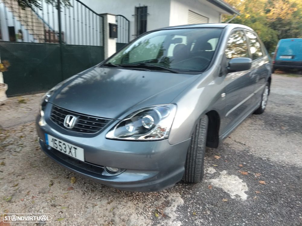 Honda Civic 1.6 ES Exclusive - 4