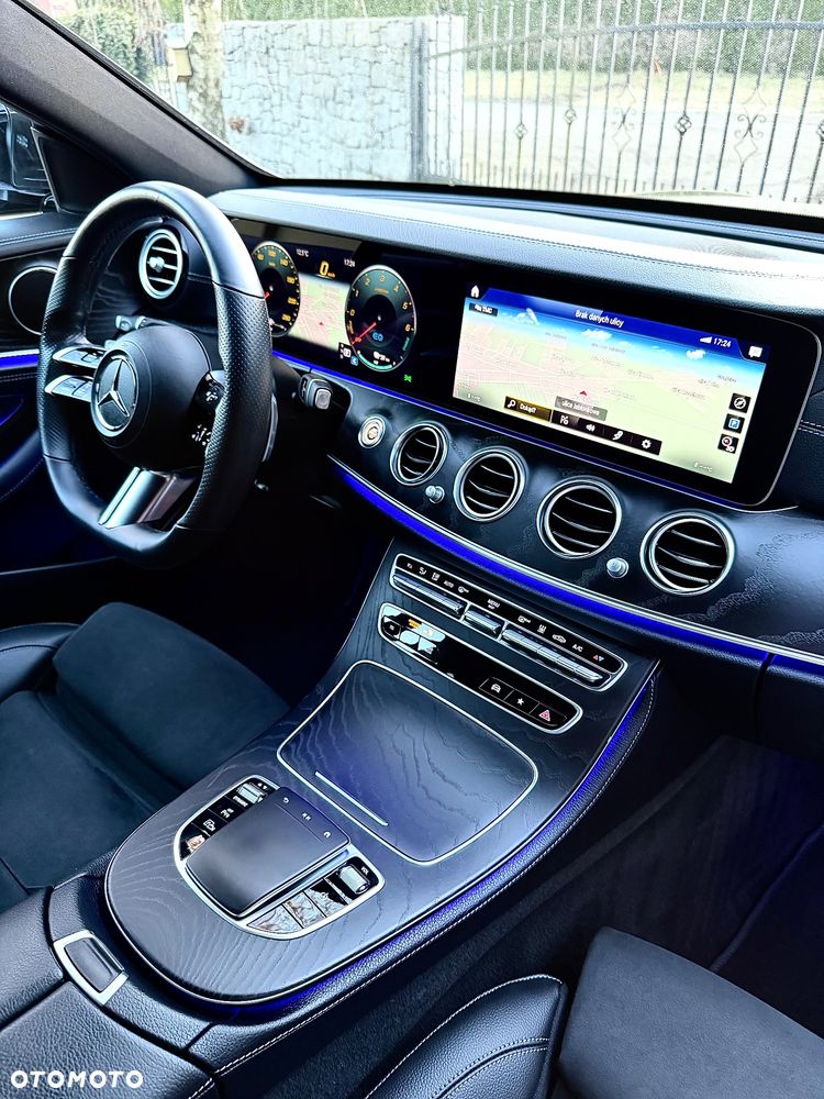 Mercedes-Benz Klasa E 300 de 9G-TRONIC AMG Line - 37