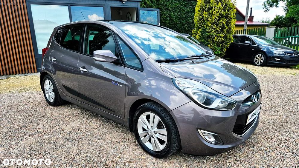 Hyundai ix20 1.4 Premium blue - 7