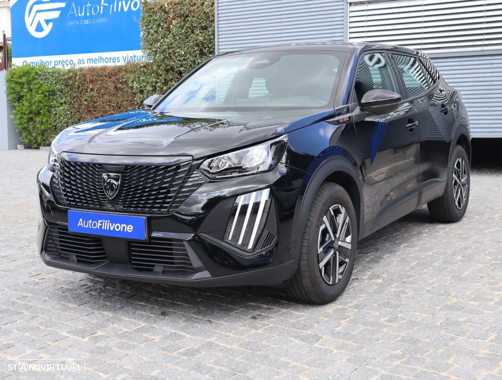 Peugeot 2008 1.2 PureTech Style - 12