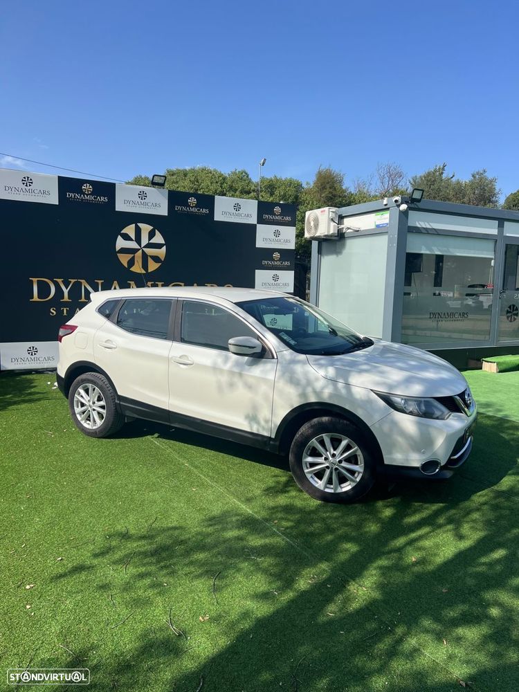 Nissan Qashqai +2 - 4