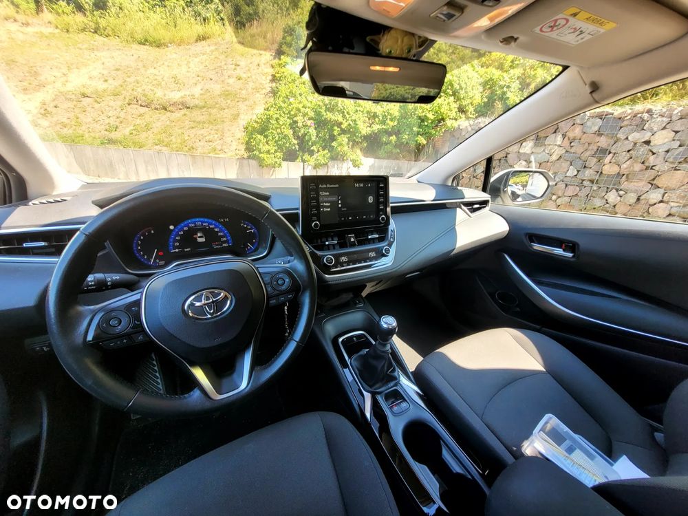 Toyota Corolla 1.6 Comfort - 16