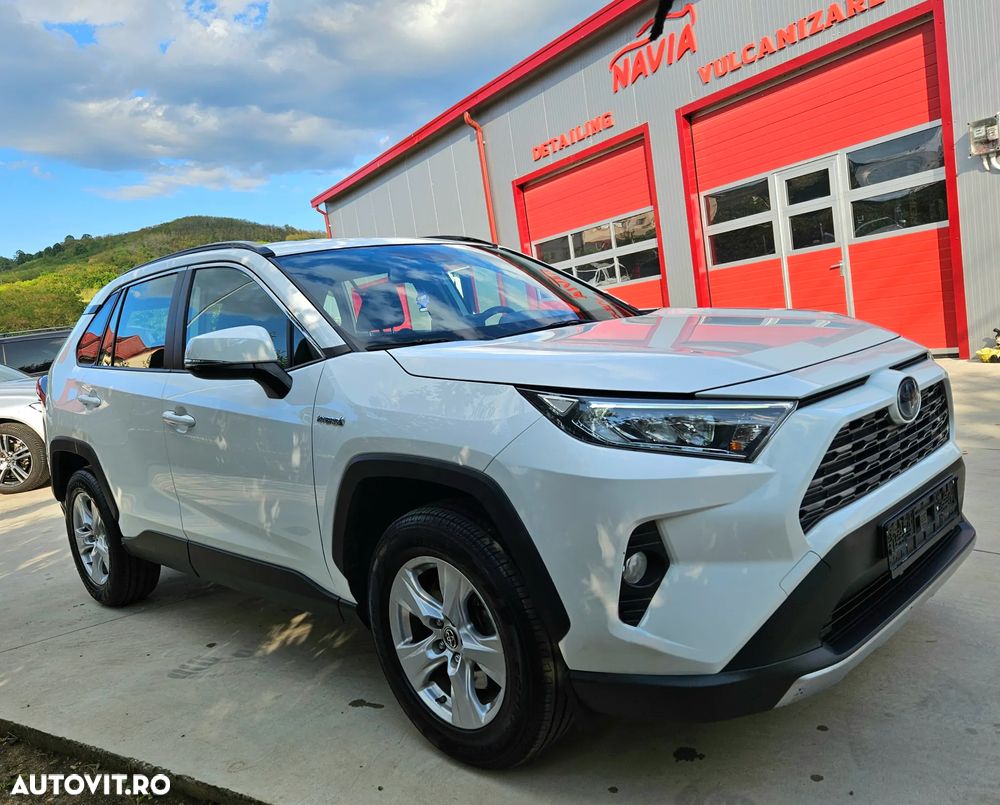 Second hand Toyota RAV4 - 23 900 EUR179 000 km - Autovit