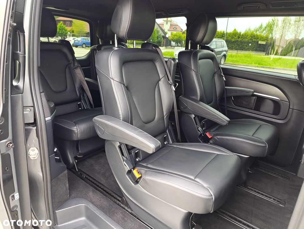 Mercedes-Benz Klasa V 250 d Avantgarde 9G-Tronic - 17