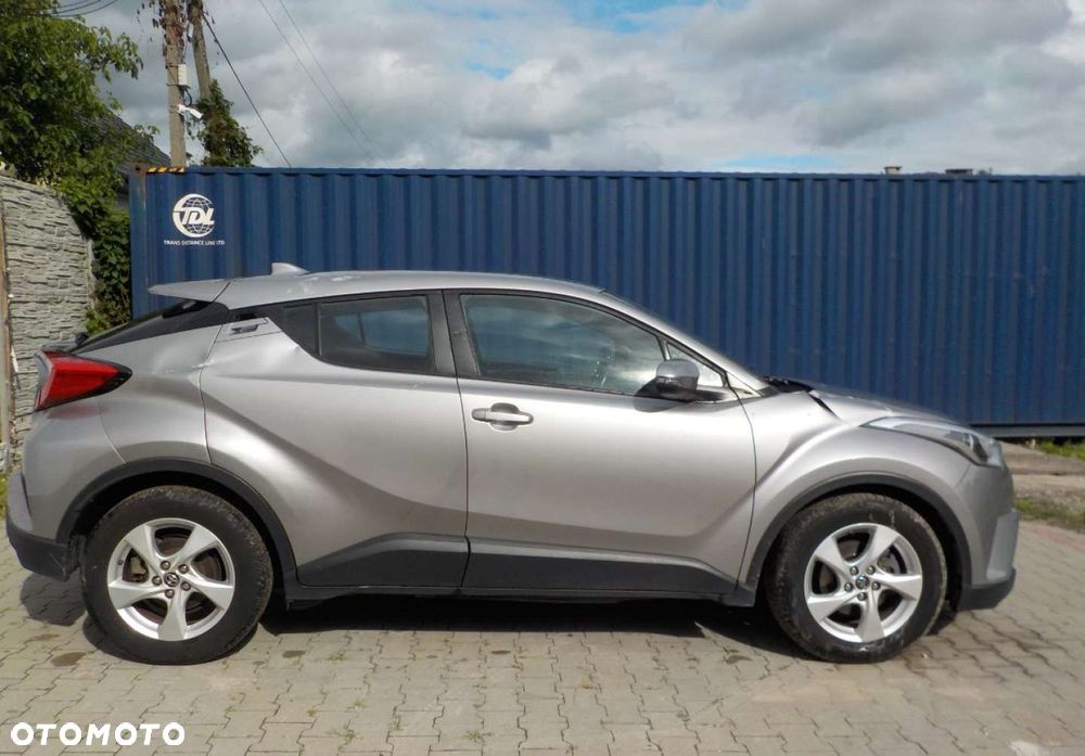 Toyota C-HR - 15