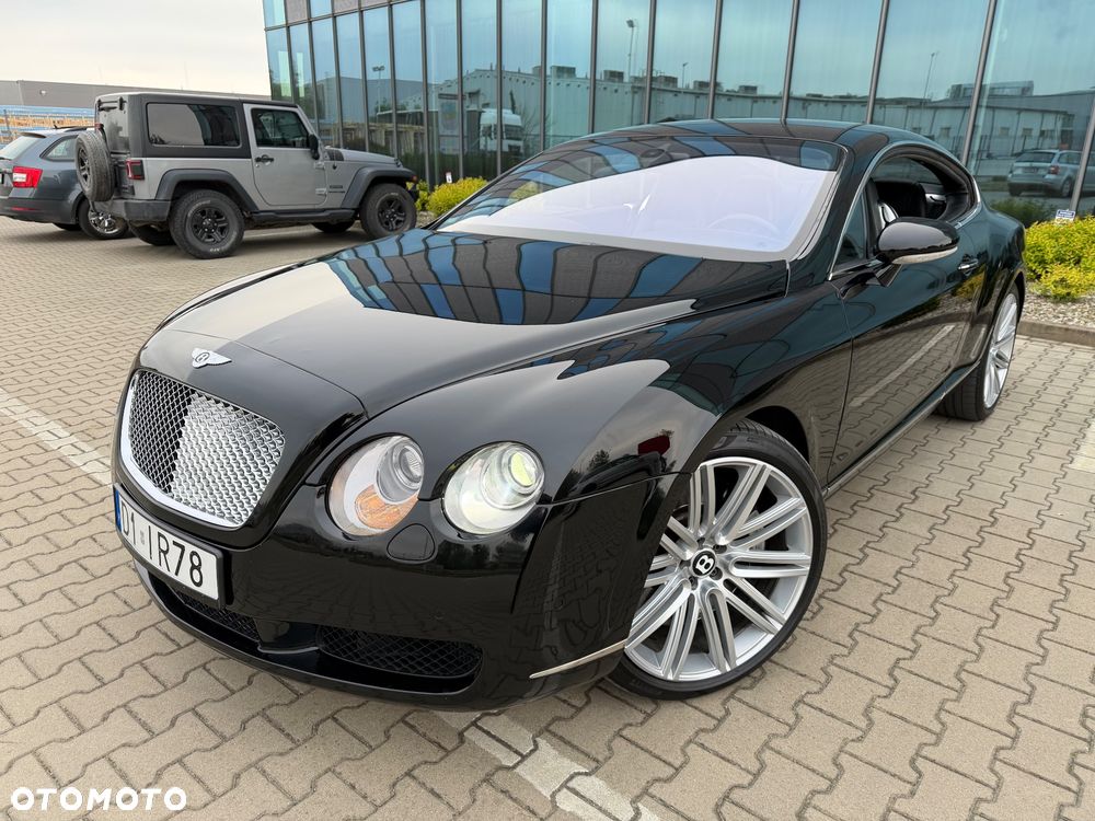 Bentley Continental GT Standard - 40