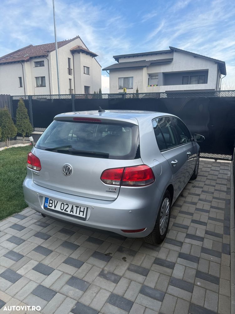 Volkswagen Golf 1.6 TDI DPF BlueMotion - 6