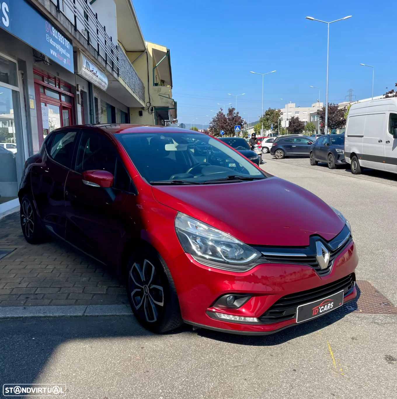 Renault Clio (Energy) TCe 90 Start & Stop LIMITED - 3