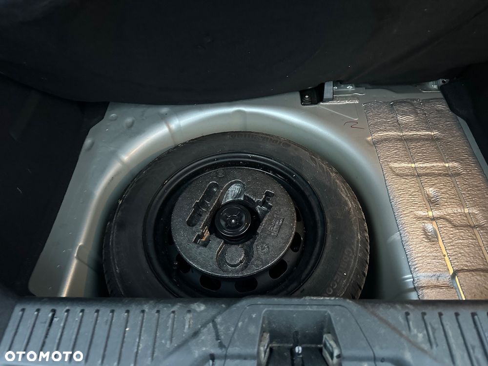 Ford Fiesta 1.0 EcoBoost Powershift Trend - 22