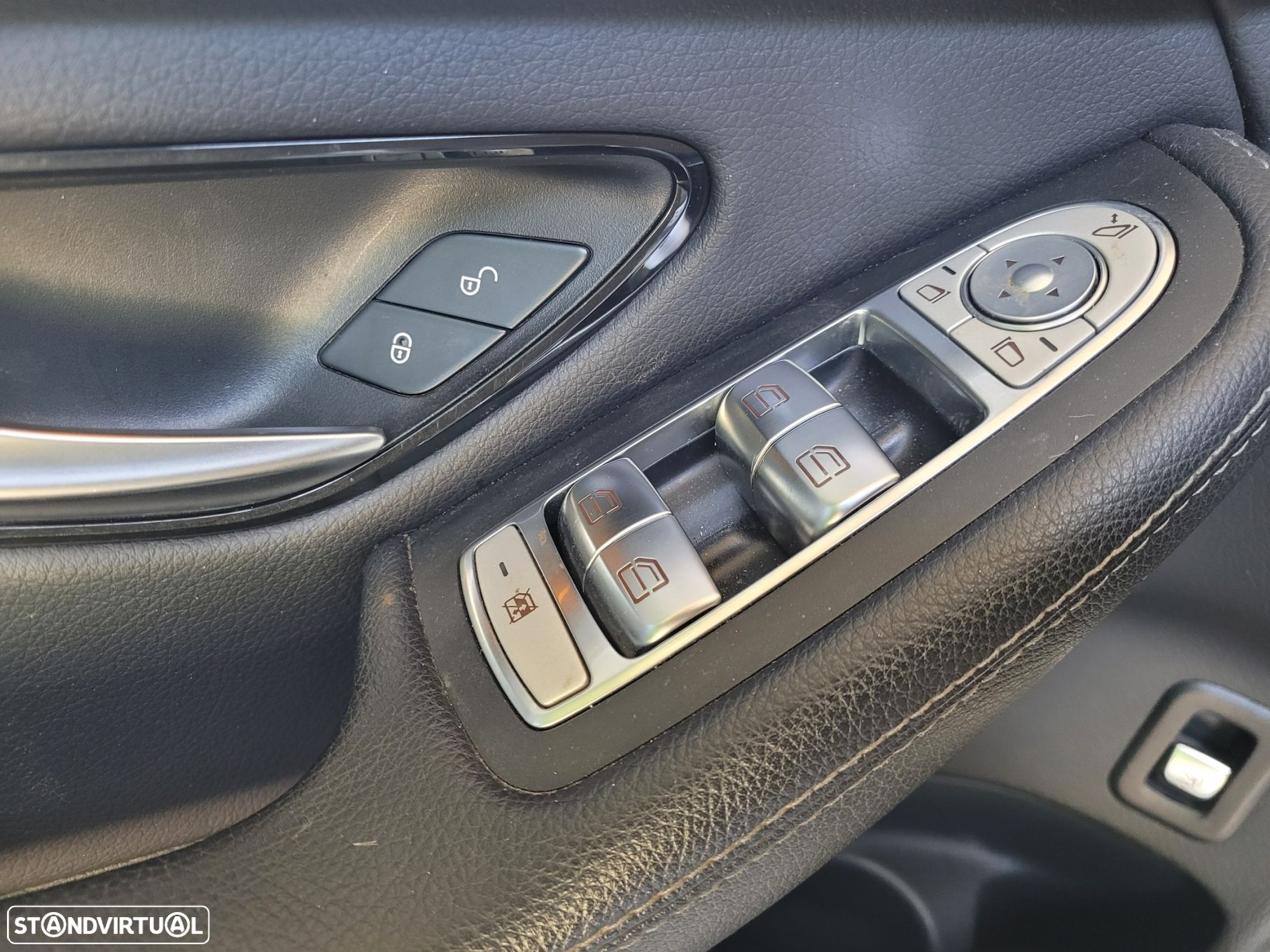 Mercedes-Benz GLC 350 e AMG Line 4-Matic - 44