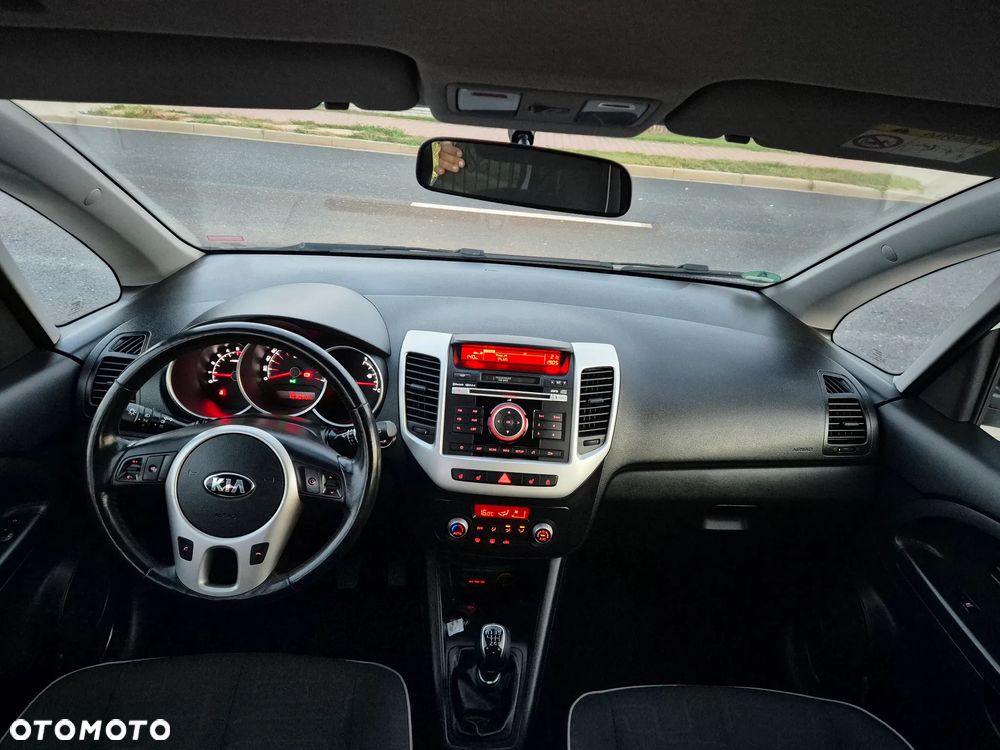 Kia Venga 1.6 CRDi 128 UEFA EURO 2016 - 15