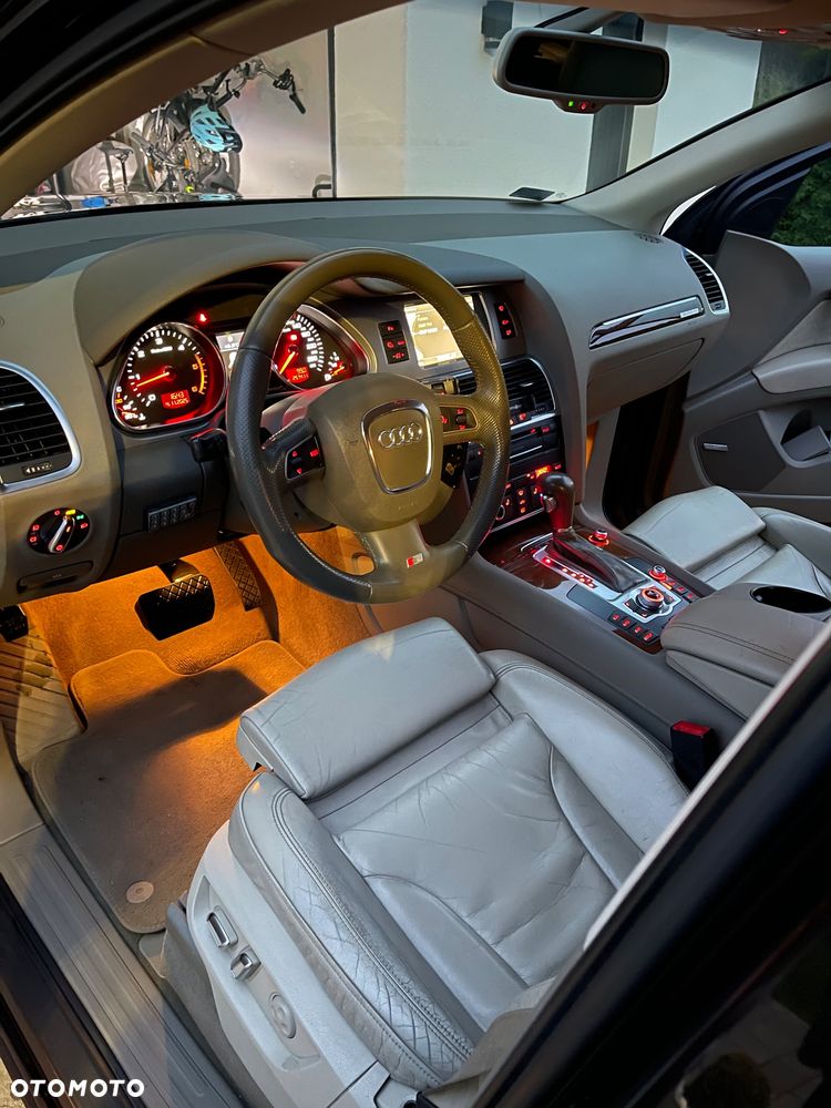 Audi Q7 3.0 TDI DPF quattro tiptronic - 6