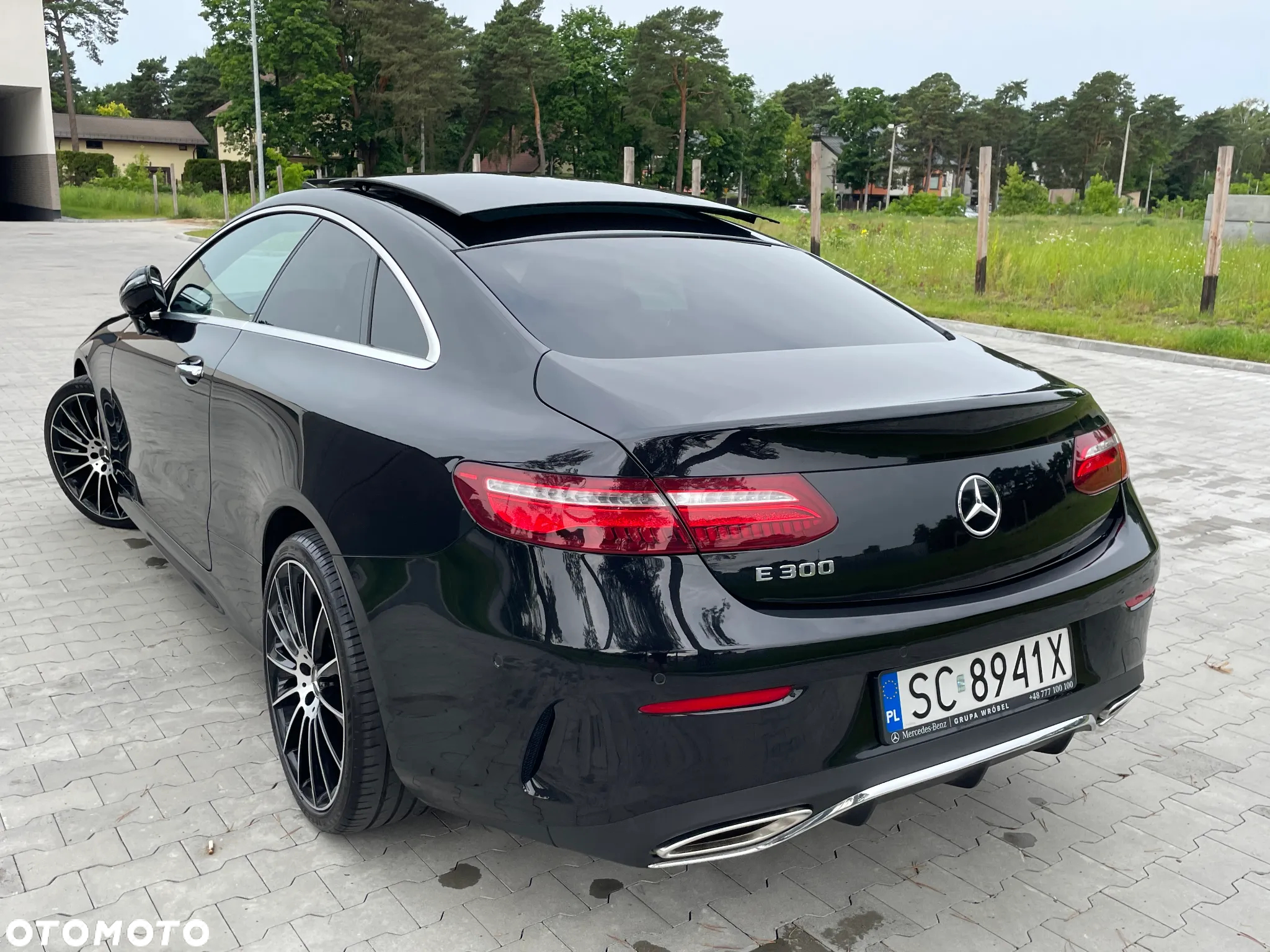 Mercedes-Benz Klasa E 300 Coupe 9G-TRONIC - 8