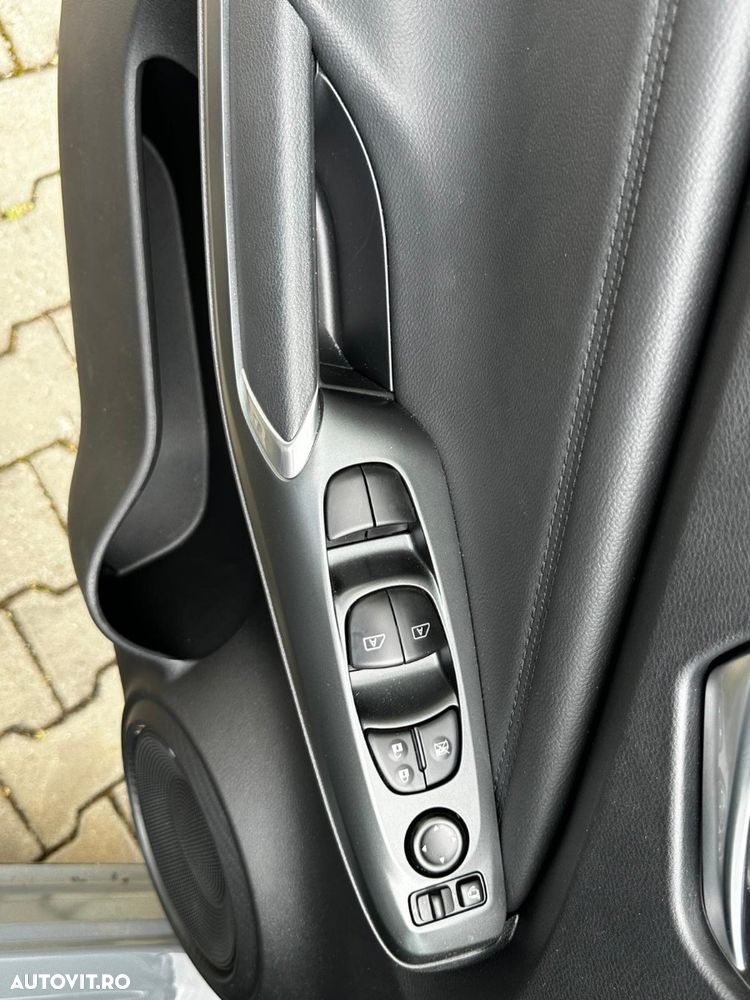 Nissan Juke 143CP HEV N-Connecta - 13
