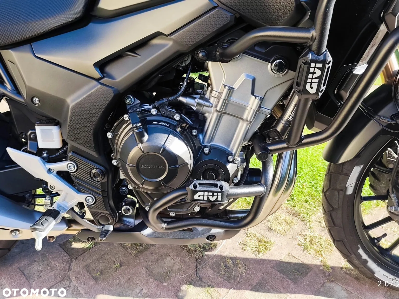 Honda CB - 2