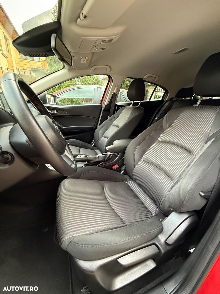 Mazda 3 - 30