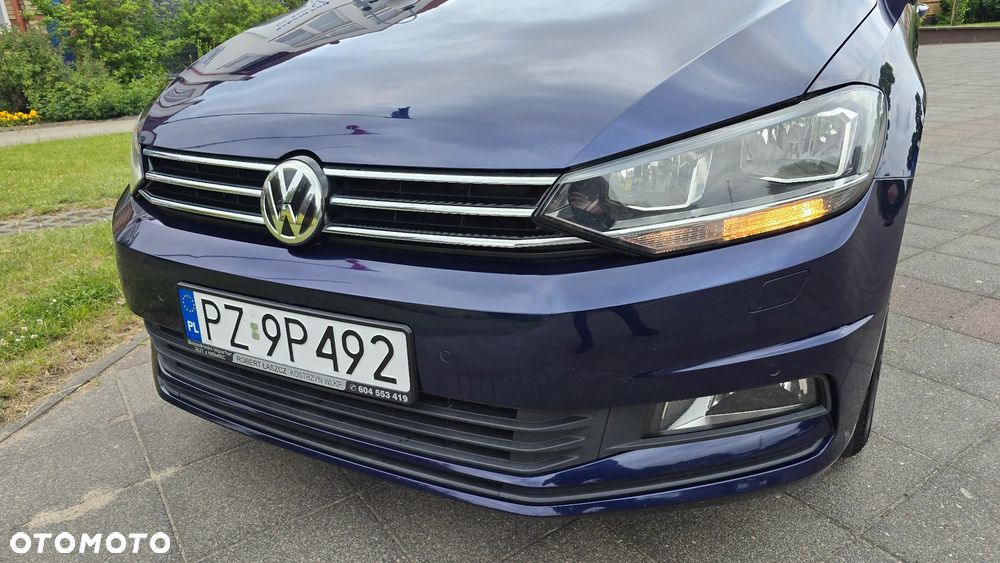 Volkswagen Touran - 5