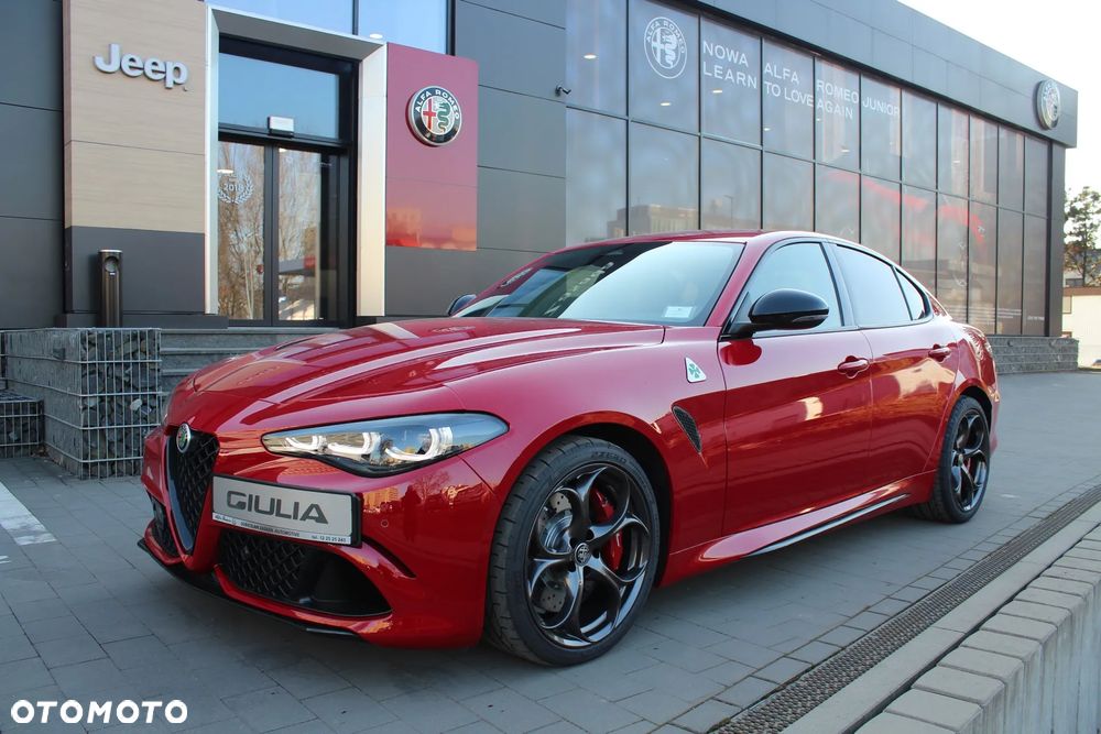 Alfa Romeo Giulia 2.9 Bi Turbo V6 Quadrifoglio - 1