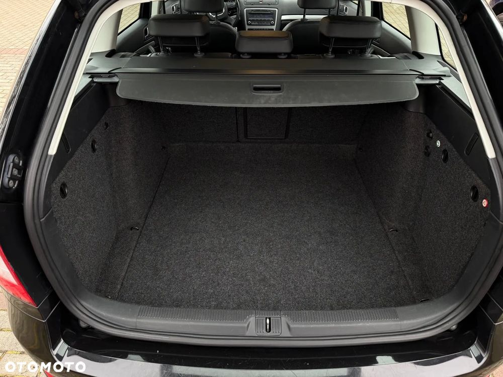 Skoda Octavia 1.8 TSI IMPULS EDITION - 34