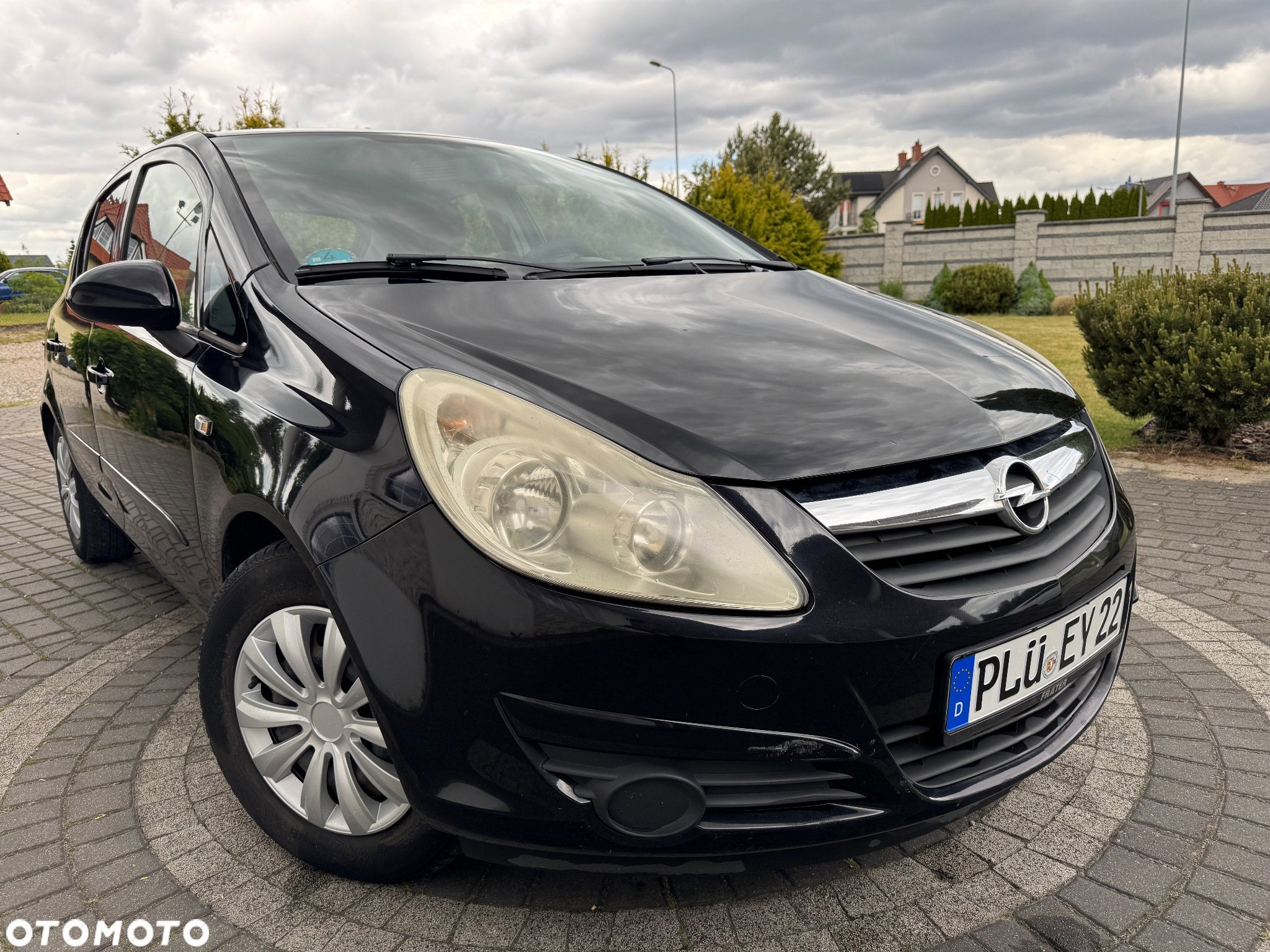 Opel Corsa 1.2 16V Easytronic Cosmo - 3