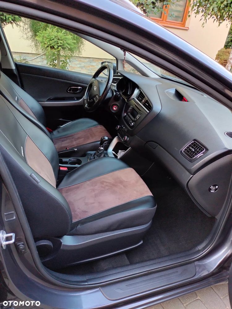 Kia Ceed 1.6 GDI M - 26