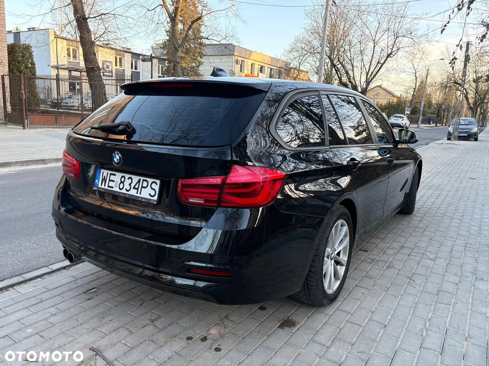 BMW Seria 3 320i Advantage - 2