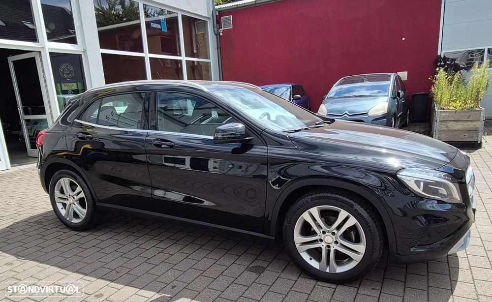 Mercedes-Benz GLA 180 d Urban Aut. - 1