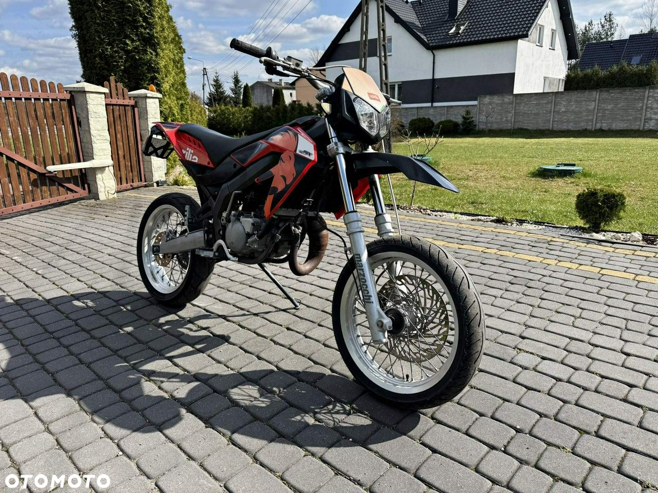 Aprilia RX - 10