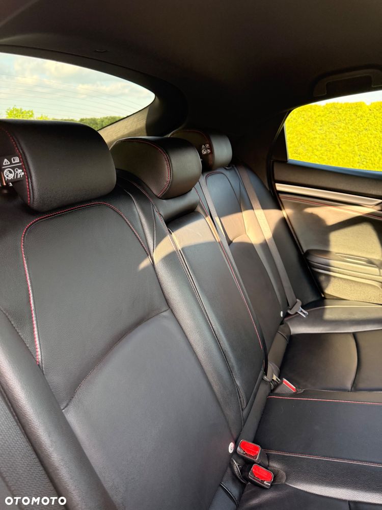 Honda Civic 1.0 i-VTEC Turbo Dynamic Limited Edition - 13