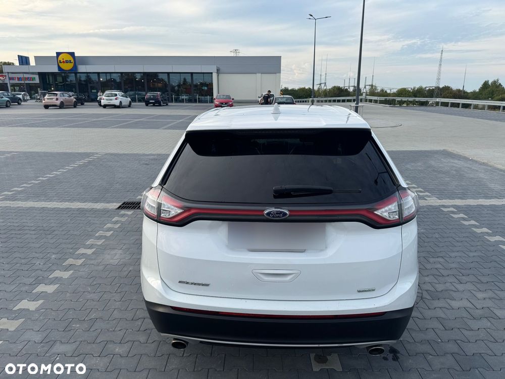 Ford Edge - 7