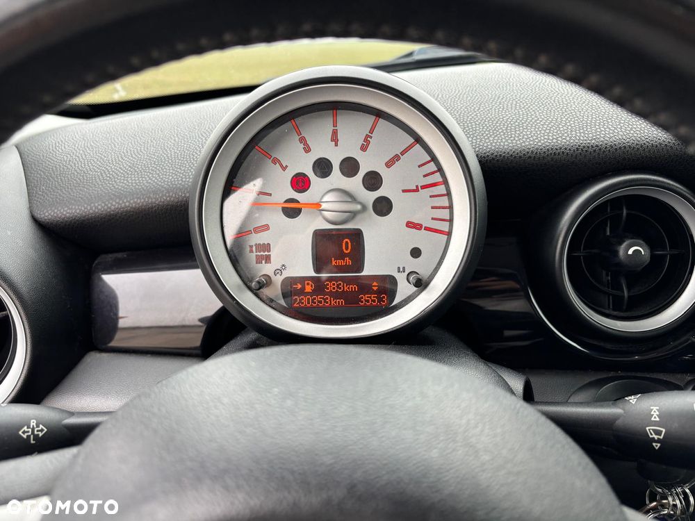 MINI Cooper Standard - 8