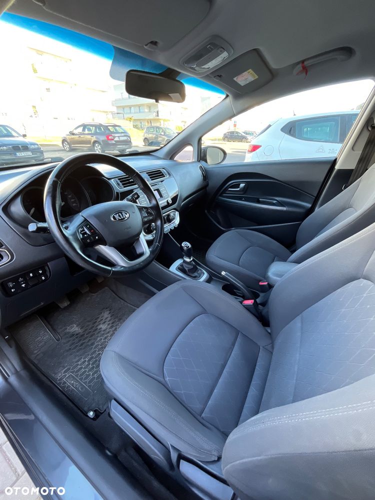 Kia Rio 1.4 Business Line - 22