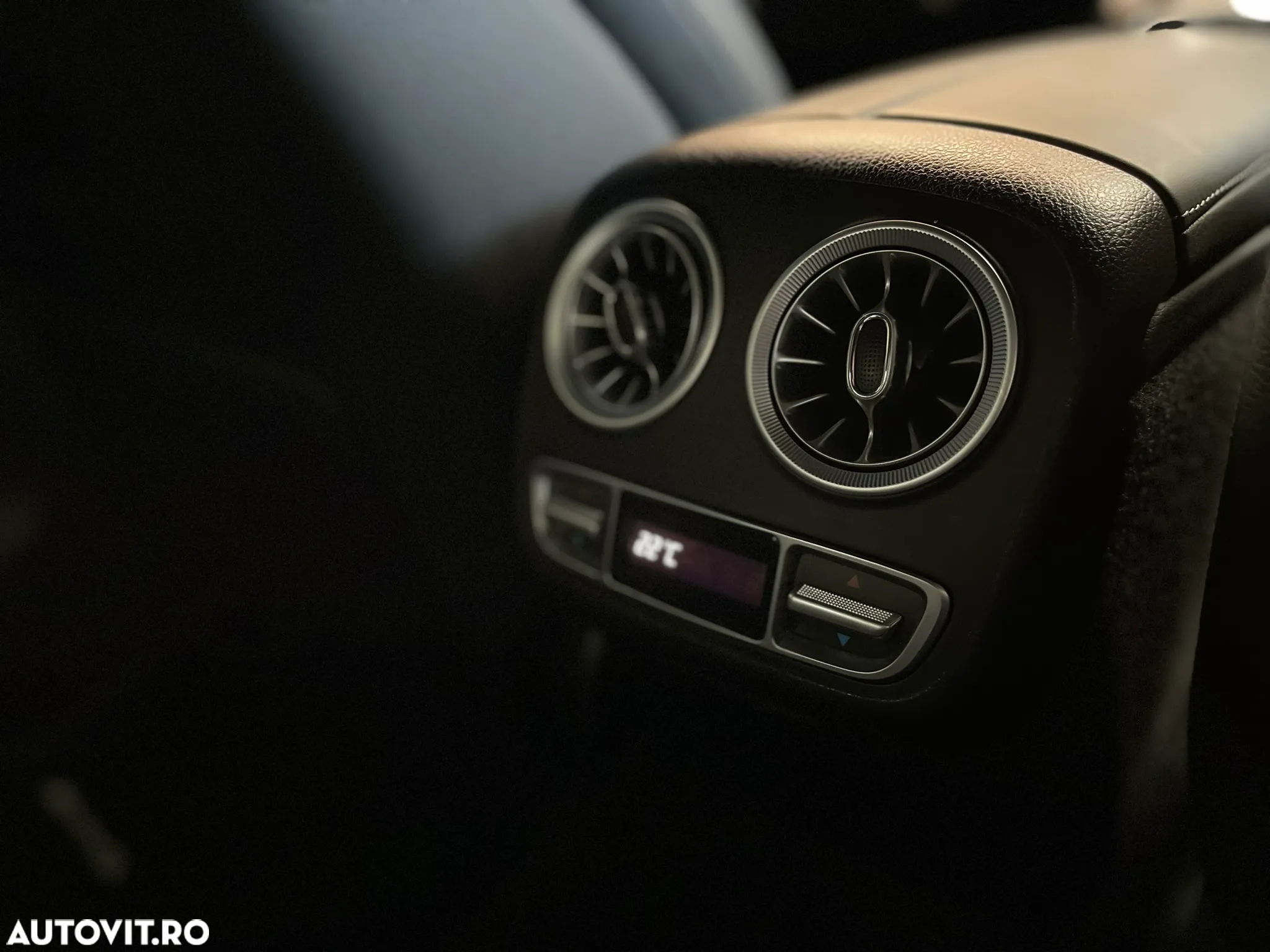 Mercedes-Benz CLS 400 d 4Matic 9G-TRONIC AMG Line - 19