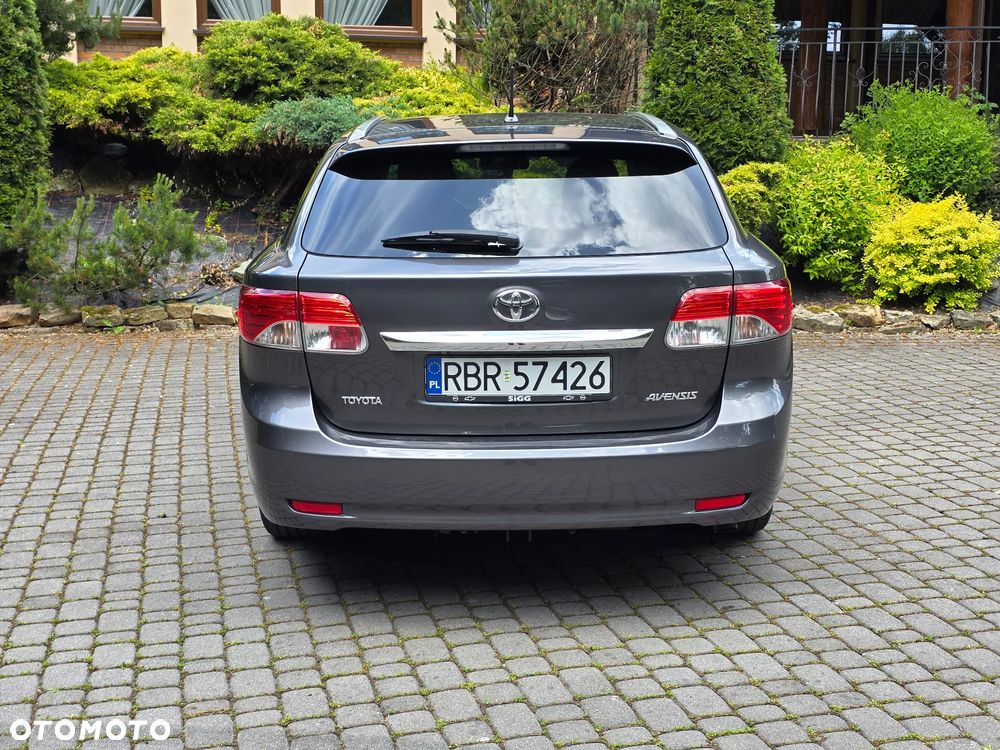 Toyota Avensis 2.0 D-4D Edition - 39