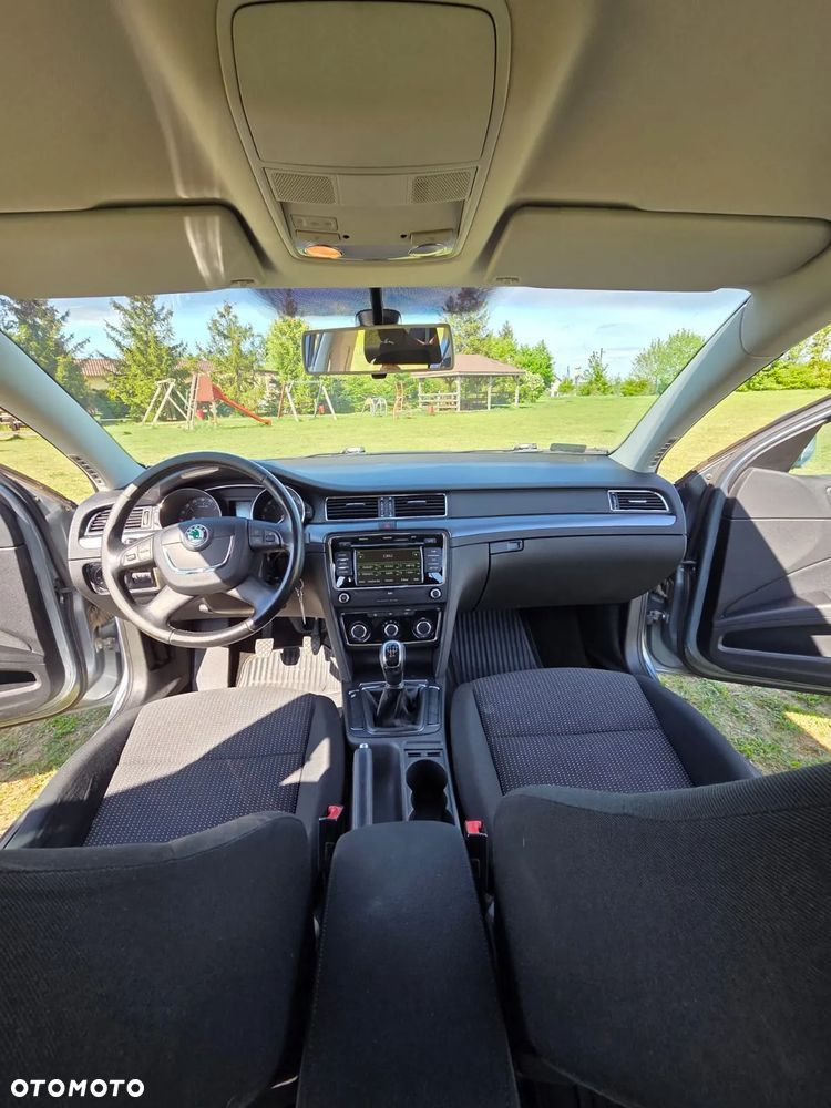 Skoda Superb 1,9 TDI Comfort - 11