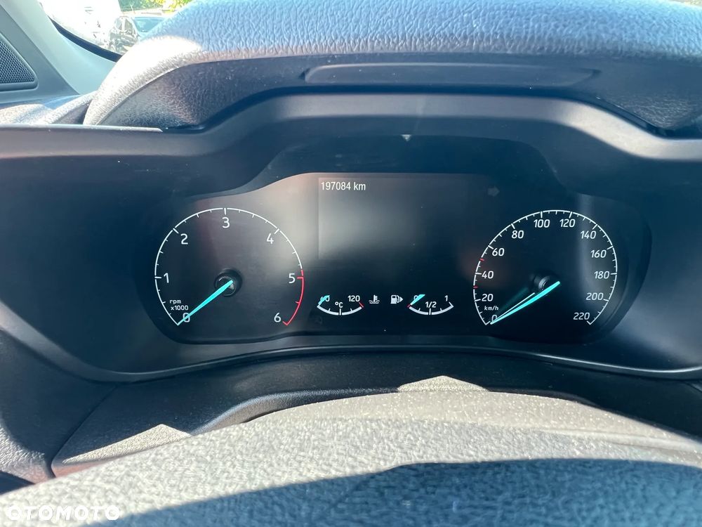 Ford Transit Connect - 25