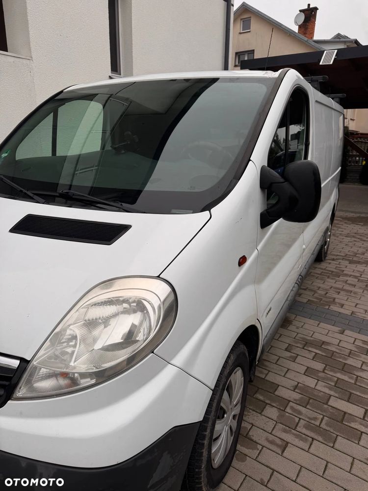 Opel Vivaro - 4