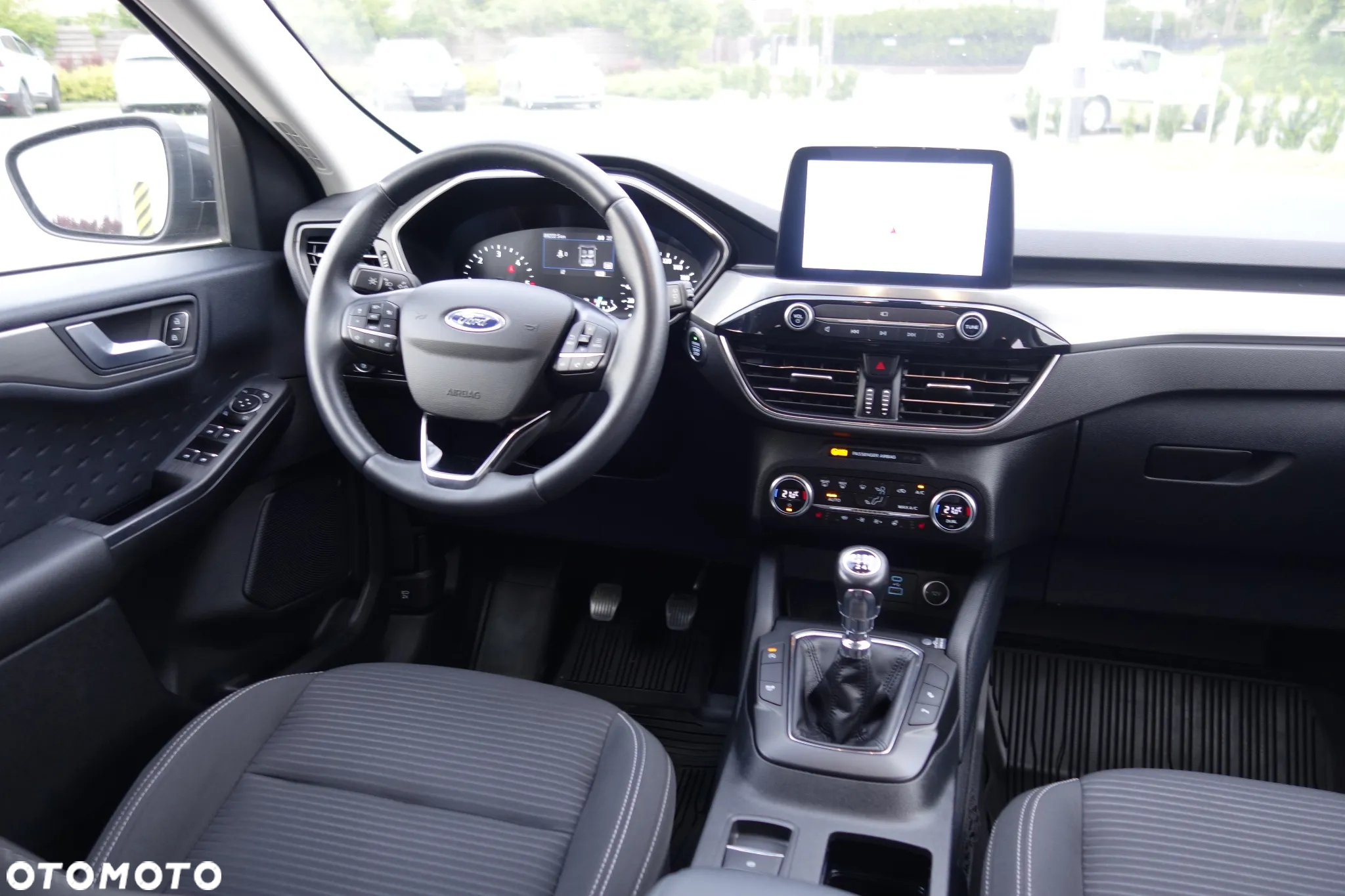 Ford Kuga 2.0 TDCi FWD Titanium - 10