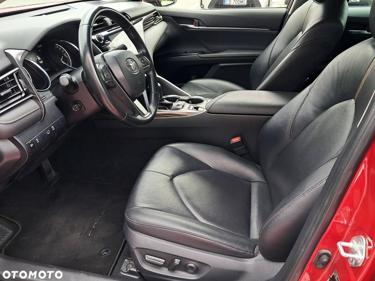Toyota Camry - 14