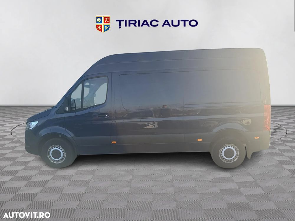 Mercedes-Benz Sprinter - 4