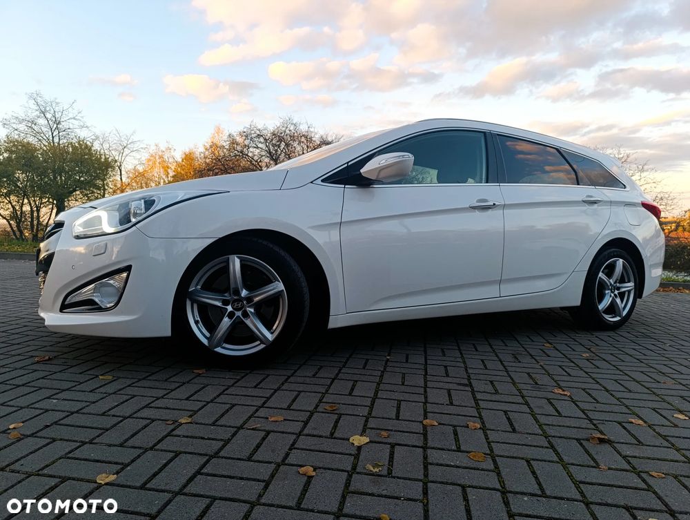 Hyundai i40 1.7 CRDi Automatik Premium - 2