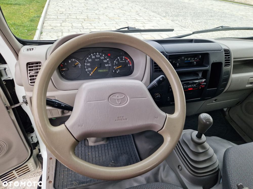 Toyota Dyna Bliźniak Podwójne KOŁO - 18