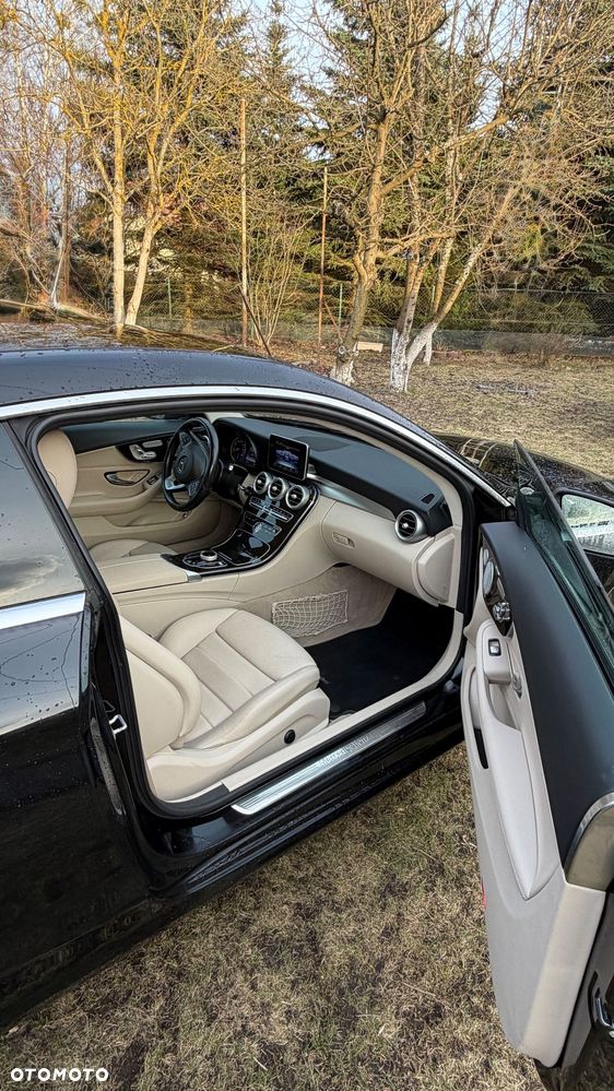 Mercedes-Benz Klasa C 300 9G-TRONIC - 4