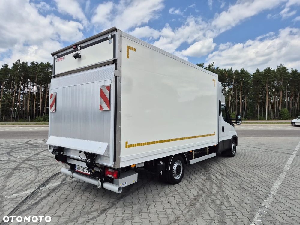 Iveco Daily 3,0 L❗35S18❗Kontener 8EP❗Winda 750KG❗HI-MATIC - 5