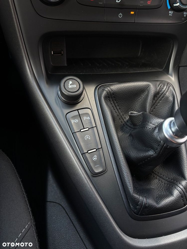 Ford Focus 1.5 TDCi SYNC Edition ASS - 21